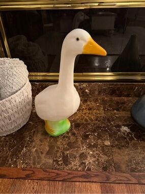 VTG 1987 Union Products Blow Mold White Goose In Grass Approx 24" Yard Art Decor
